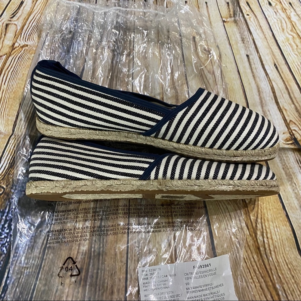 Avon On Trend Navy Blue Stripped Espadrille Size 9 - Picture 3 of 6